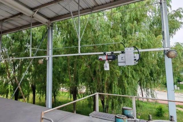 这样超能干的石油新“同事”你爱了吗？