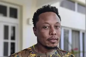 非洲小哥自称马斯克私生子，网友称可能是骗局图片