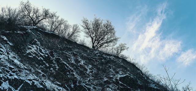 西山晴雪，美不胜收