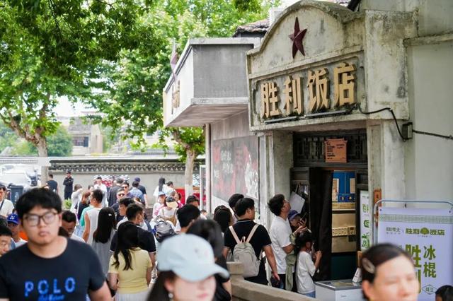 海盐：跟着余华一起解锁“最美”朝阳升起处