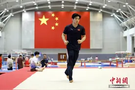 中国体操队备战巴黎奥运会图片