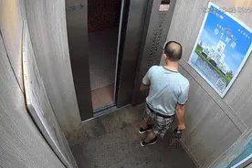 业主群疯传！仅4秒，电梯内瞬间爆燃！重要提醒→图片
