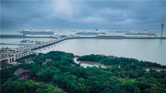 行进中国丨“过路”到“过夜”！中国邮轮旅游第一站