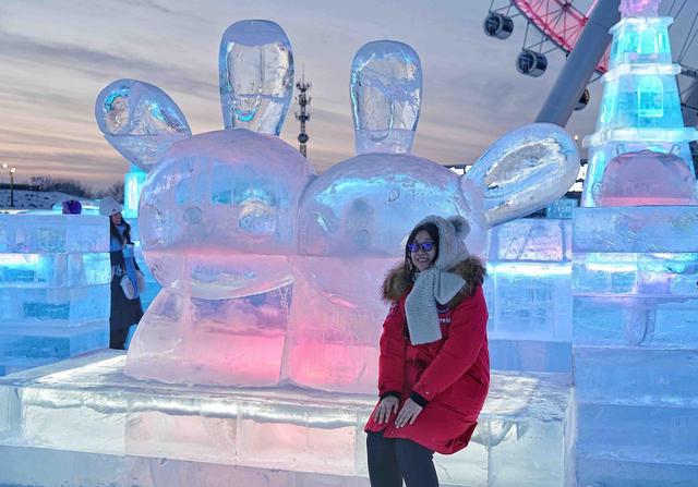 燃情冰雪季｜雪花冰迷宫：呈现冰雪奇幻之旅