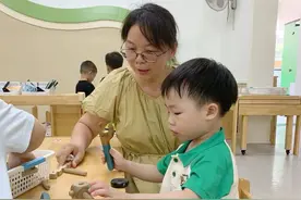 幼儿园进行开学第一课，确保孩子们的安全每一刻图片