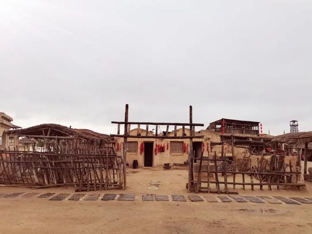 立冬后游镇北堡西部影城：苍茫大漠中的光影传奇（上篇）