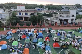 创意作业 爱心课堂 特色研学——各地多举措助孩子快乐过暑假图片