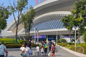 暑运收官！重庆火车站累计发送旅客1398.3万人次图片