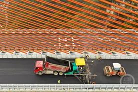 彭水：磨寨乌江特大桥即将建成通车图片