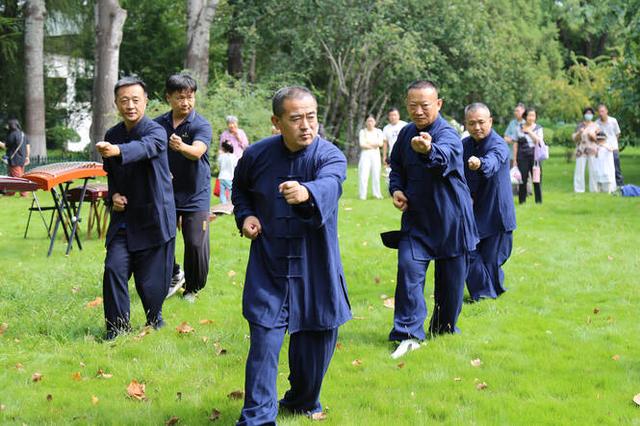 济南动物园：共享绿地金牛奇趣音乐会 原创情景剧点燃游园高潮
