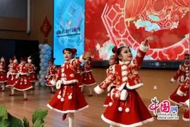 其乐融融游华园 成都龙江路小学高翔分校元旦庆祝活动年味儿浓图片