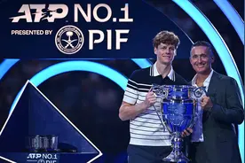 辛纳捧起年终世界第一奖杯，但意大利网球荣耀背后仍有阴云图片