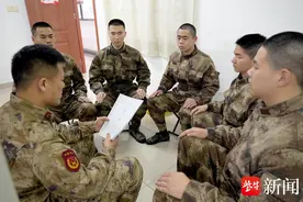 未入军营，先铸军魂 丹阳100多名预定新兵接受役前教育集训图片