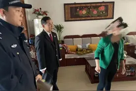 揭穿“装病”计，拘留十五天图片