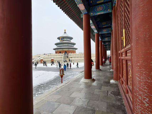 京城古韵，雪落红墙，一起感受北京冬日氛围感