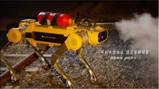 国内首款模块化四足机器人-Apollo  从“白犀”吉尼斯纪录走来，引领行业进入“定制化时代”