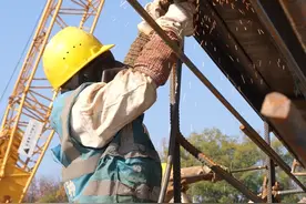 杭州工地哥月入1.2万，还住上了江景房：我在九溪修“水利”图片