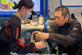 来这里喝姜汤，天河机场开辟10个免费供应点图片