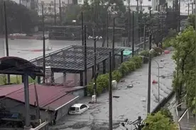 “桦加沙”掠过台湾14死 花莲堰塞湖溢流灾情严重