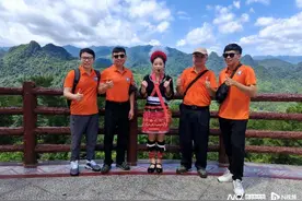 台湾青年广东行：赠小伙伴“情人袋”，“首来族”点赞清远鸡图片