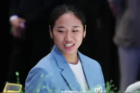 羽球女单世界第一、韩国奥运冠军安洗莹被曝长期遭霸凌，甚至被要求为男选手洗内裤图片