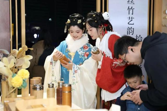 宜宾发布16条城乡旅游线路！5名基层社工入选“英才计划”