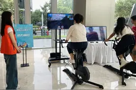 旱地冰壶、活力骑行、快乐飞镖……这场写字楼里的“运动会”别样又有趣！图片