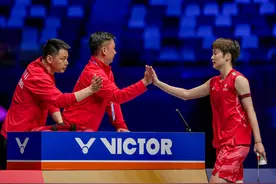 （体育）羽毛球——苏迪曼杯四分之一决赛：中国队对阵马来西亚队(4)图片