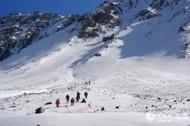 登雪峰、泡温泉、沐暖阳、品美食……冬春一定“趣”青海图片