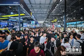 2024中国摩博会盛大开幕，超3000款车辆静态展出图片