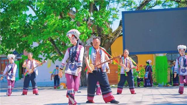 冬天来了，去弥勒，泡温泉，喝羊汤！