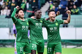中超-曹永竞林良铭双响 北京国安6-0大胜青岛海牛图片