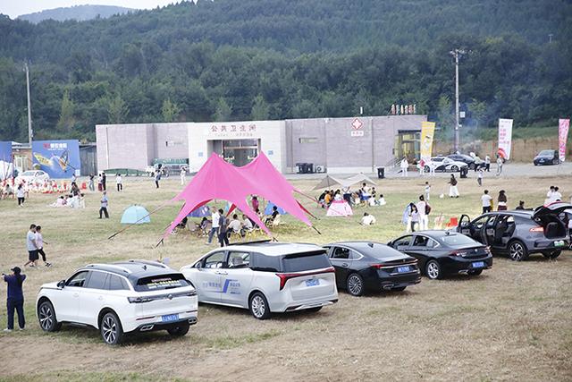 北京平谷举办金秋音乐市集 多业态解锁休闲消费新体验​
