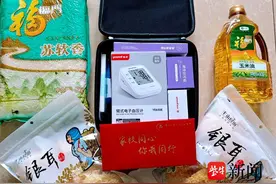 贫困生朋友圈许下“朴素愿望”，老师新年登门送“礼”图片