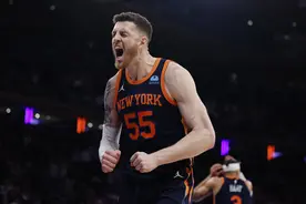 讨论|各队最具侮辱性的2K评分：豪泽三分仅87？波普总评78？😠图片