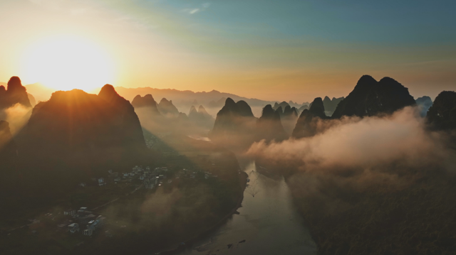 山水为席，美食作陪，一场穿越桂北的感官盛宴