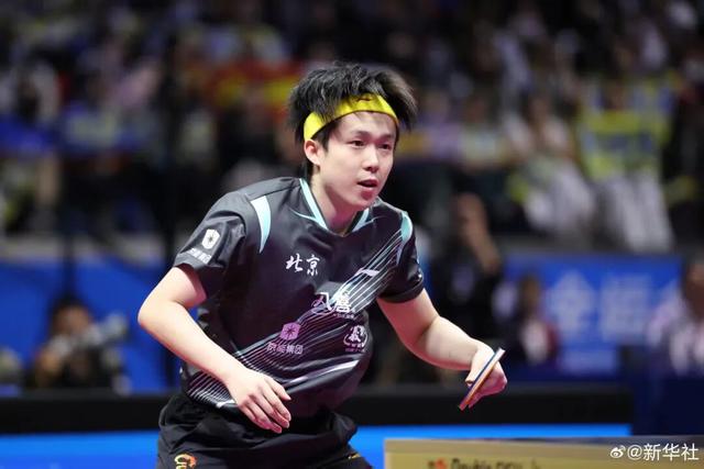 6局只差10分！樊振东战胜王楚钦	，观众称“不敢呼吸”，王楚钦离场时挥手致意