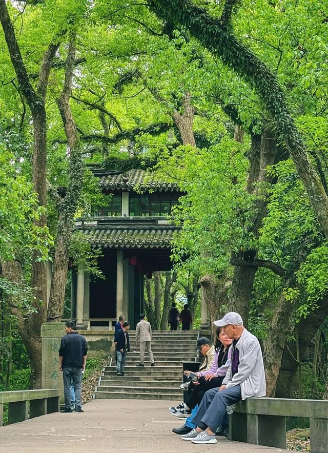 国庆去哪儿玩？到奉化旅游请这样发，让你称霸朋友圈！
