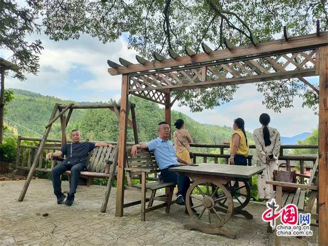 桃元洞，稻穗与星月的双向奔赴映亮诗与远方