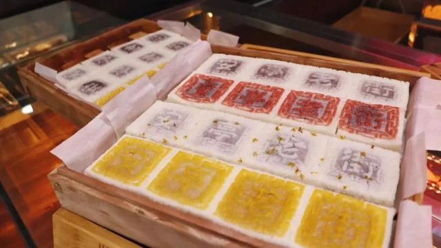 空调费都省了！趁周末，来这里领取你的城市避暑“凉”方