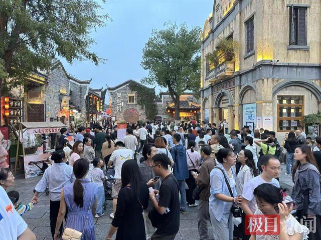 中秋遇上国庆：解锁千年小城的假日新玩法