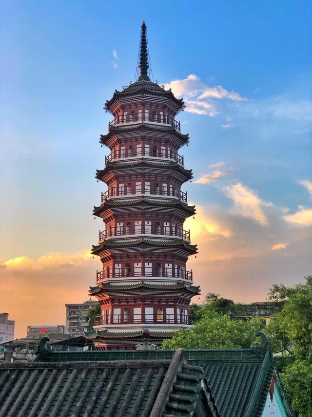 在六榕街，“慢”寻千年海丝的生活印记