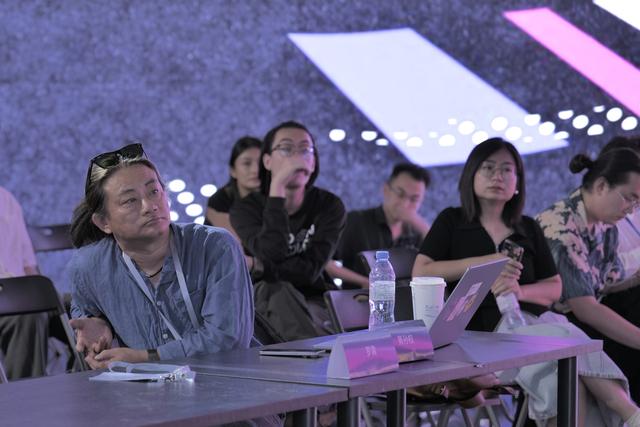 “带电的孩子”探索了什么？第八届国际跨媒体艺术节在沪启幕