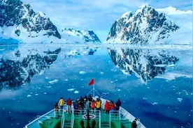总台记者看世界丨上个旅游季超12万人探访地球最南端 火热的南极游可持续吗?图片