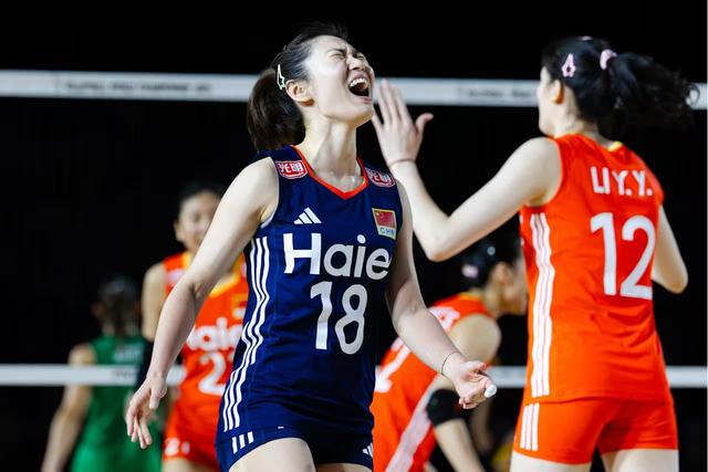 中国女排首胜背后的意外与坚定