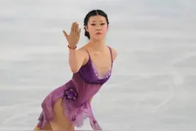 聚焦 | 中国花滑女单无缘奖牌 北京两小花直面“成长的烦恼”图片