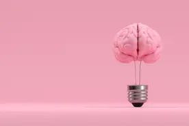 顶着一颗“恋爱脑”，还有救吗图片