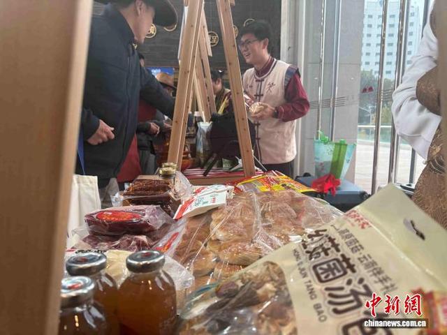 “墨润香格里拉”北京美术展暨世界的“香格里拉”文旅推介活动在京举办