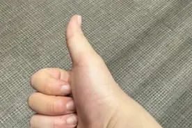 突发！知名男星坠海，紧急送医！热搜爆了图片