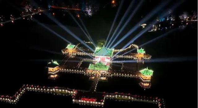 264+万人国庆相约，东湖实力出圈！